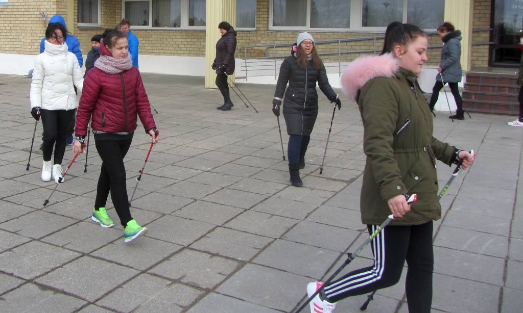 Sveikatinimo pamokėlė centro mokiniams Sveikatinimo pamokėlė centro mokiniams